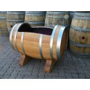 Hochbeet auf Massivholz Lager aus Weinfass